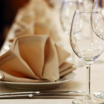 Banquet table with restaurant napkins